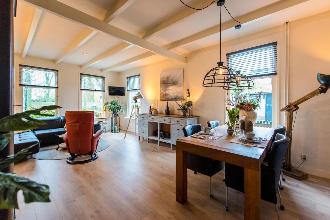 Klokkenluider Apartment Hollum  Bagian luar foto