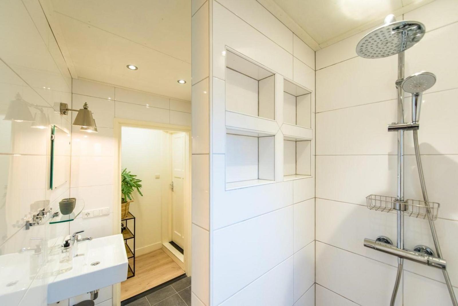 Klokkenluider Apartment Hollum  Bagian luar foto