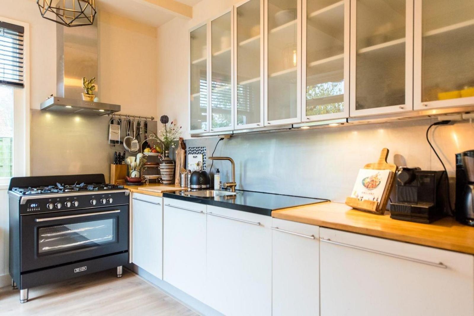 Klokkenluider Apartment Hollum  Bagian luar foto